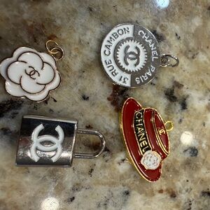 Women's Accessory Set - Red, White, Silver 4 charms